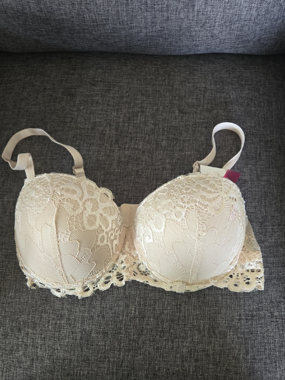 I Lumie By I Love Your Style  Ivory Lace Underwire Bra with Floral Overlay